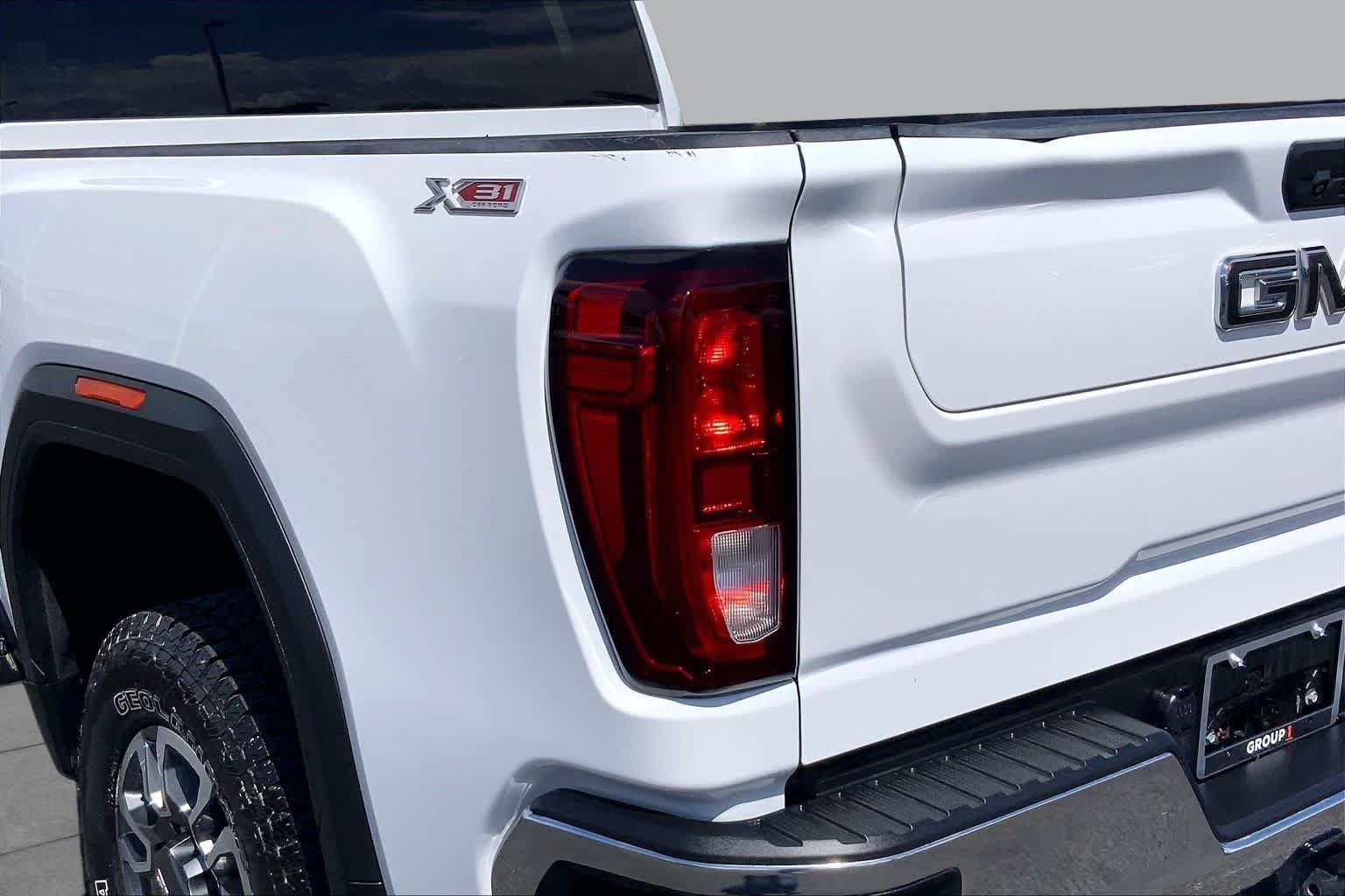 Used 2024 GMC Sierra 2500 SLE w/ SLE Value Package; AWD/4WD image 29