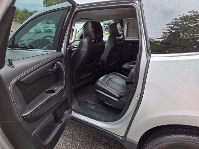 Used 2017 Chevrolet Traverse LT AWD/4WD image 37