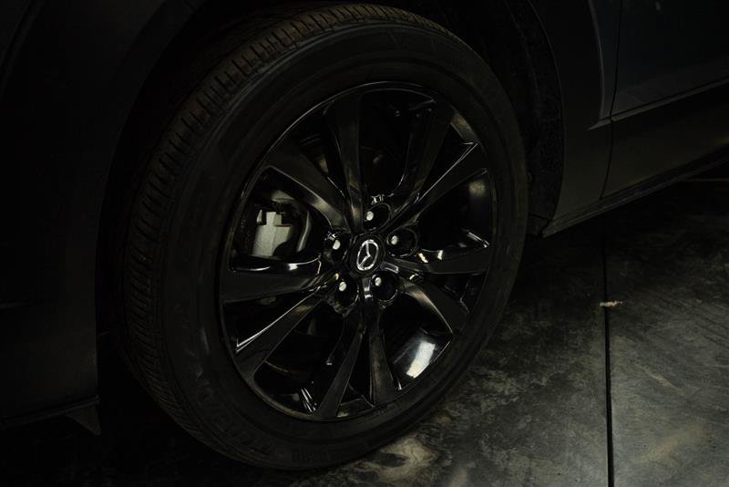 Used 2025 MAZDA CX-30 AWD 2.5 S w/ Preferred Package image 3