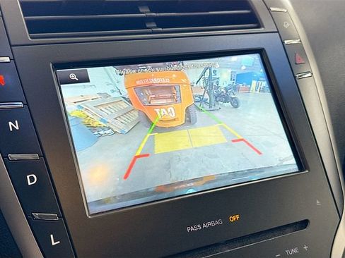 Used 2015 Lincoln MKZ Hybrid w/ Equipment Group 201A Select FWD image 14