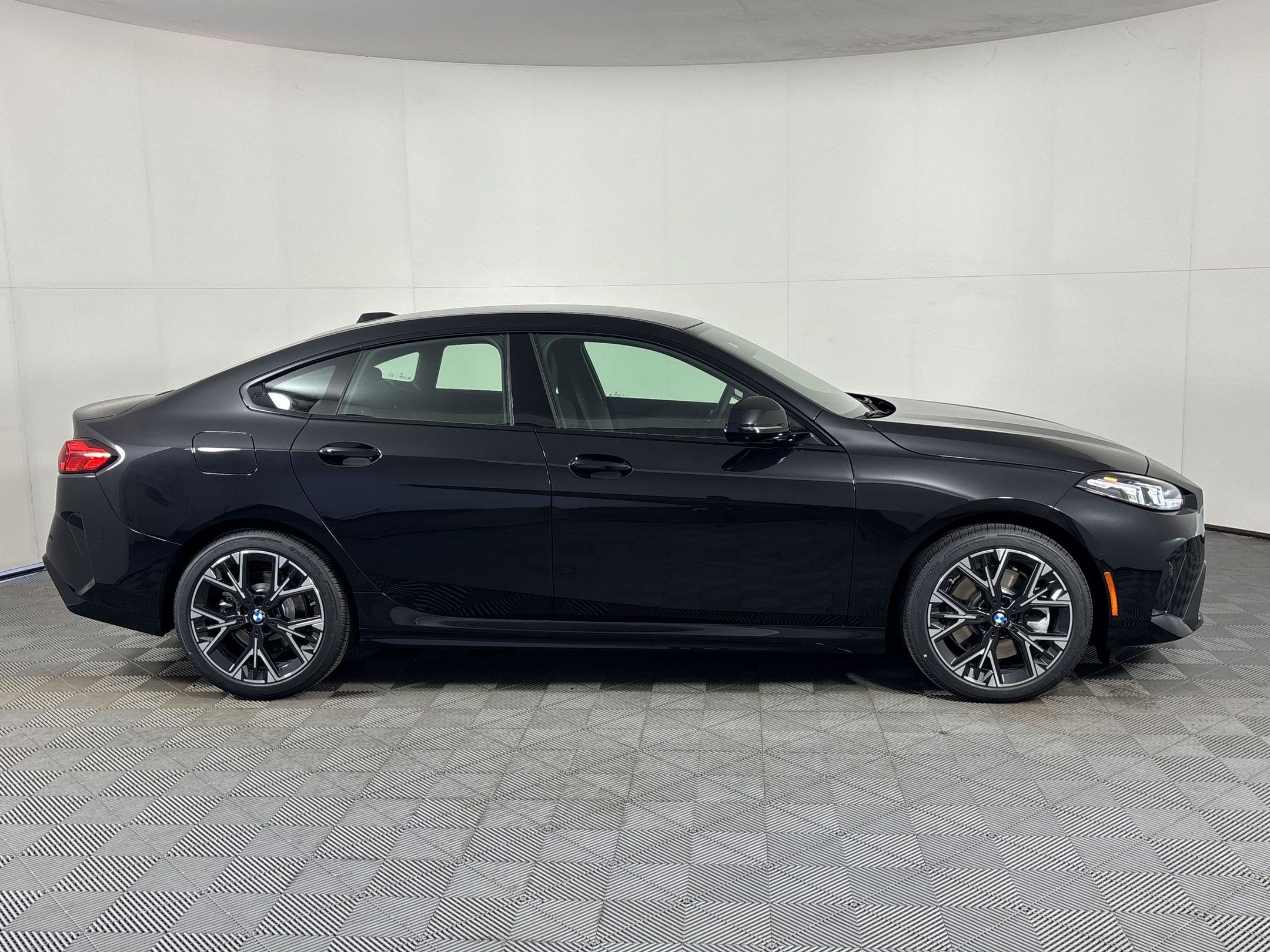 Used 2026 BMW 228i w/ Technology Package FWD image 8