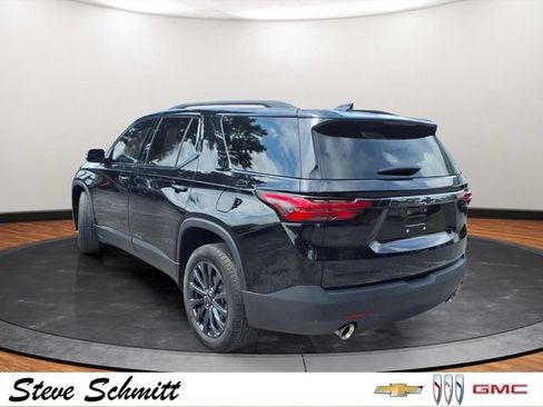 Used 2023 Chevrolet Traverse RS AWD/4WD image 3
