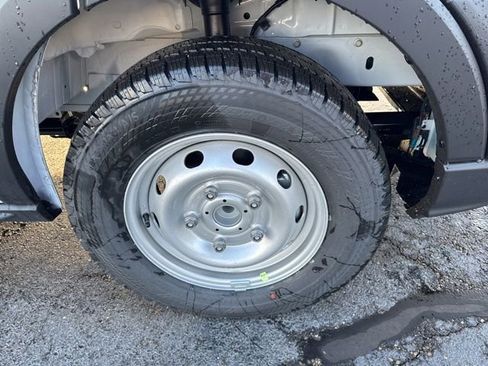 New 2026 Ford Transit 250 148 Medium Roof image 26