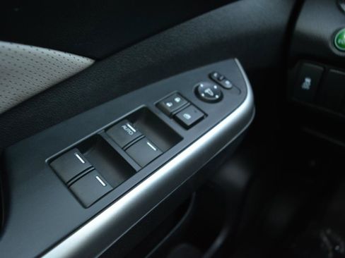 Used 2015 Honda CR-V EX-L image 29