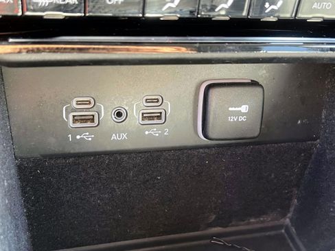Used 2021 Jeep Grand Cherokee L Limited AWD/4WD image 30