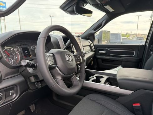 New 2026 RAM 2500 Big Horn AWD/4WD image 8