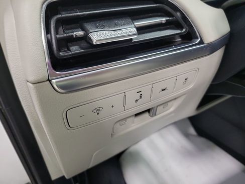 Used 2021 Hyundai Palisade Limited image 44