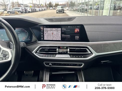 Used 2021 BMW X7 xDrive40i w/ M Sport Package image 11