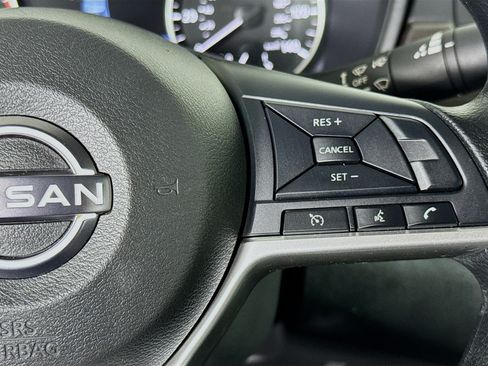 Used 2026 Nissan Altima 2.5 SV FWD image 13