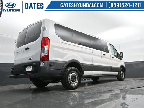 Used 2016 Ford Transit 350 XL image 33