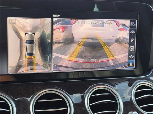 Used 2019 Mercedes-Benz E 300 image 13