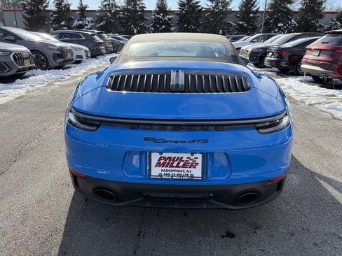 Used 2023 Porsche 911 Carrera GTS image 5