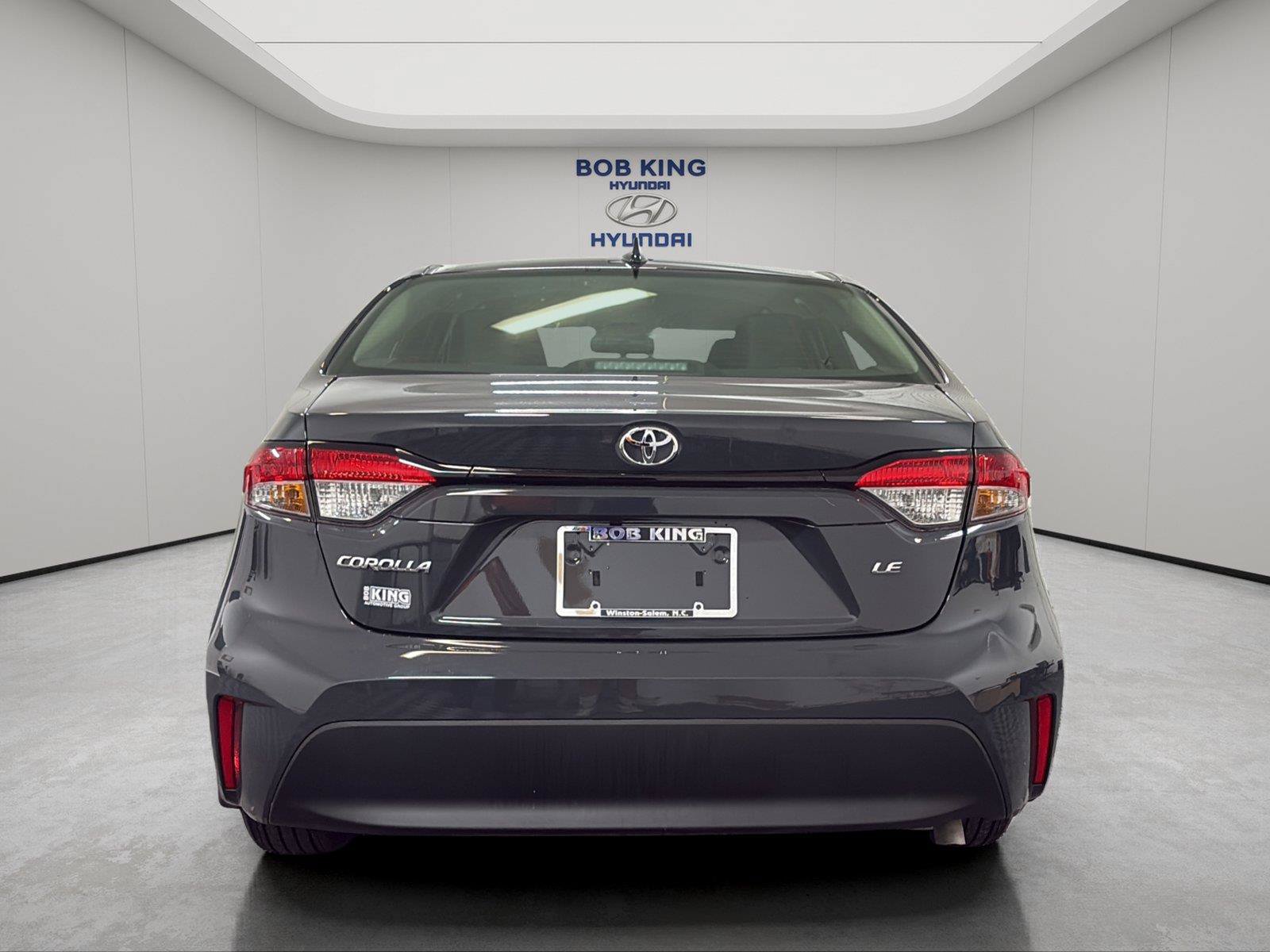 Used 2026 Toyota Corolla LE FWD image 4