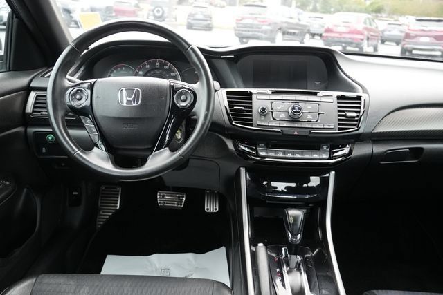 Used 2016 Honda Accord Sport image 16