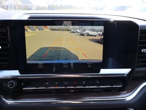 Used 2024 Chevrolet Silverado 1500 RST AWD/4WD image 22