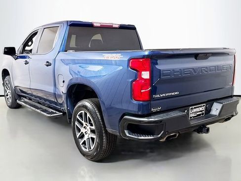 Used 2019 Chevrolet Silverado 1500 LT Trail Boss w/ Convenience Package AWD/4WD image 6