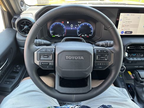 Used 2026 Toyota Land Cruiser w/ Premium Package AWD/4WD image 18