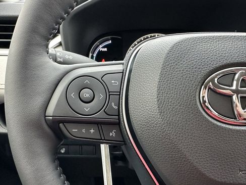 New 2025 Toyota RAV4 XLE image 25