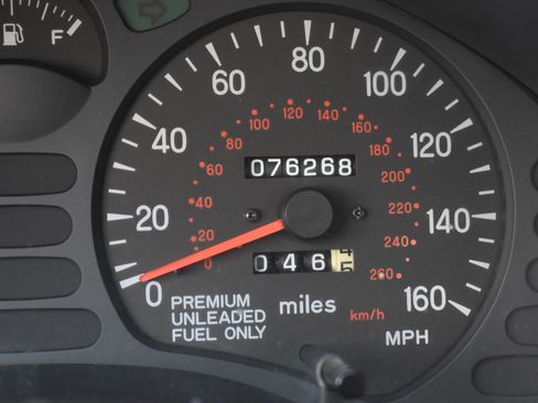 Used 1994 Mitsubishi 3000GT SL image 39