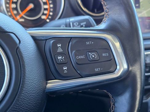 Used 2021 Jeep Gladiator Overland AWD/4WD image 30