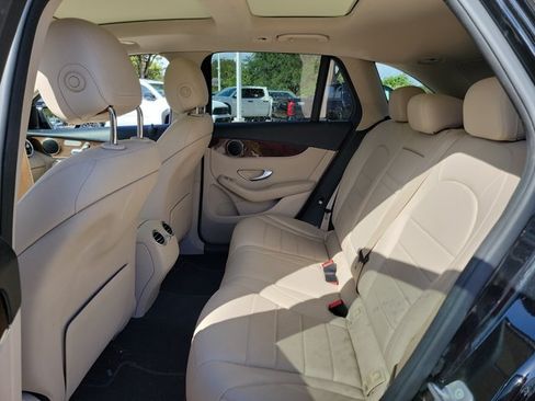 Used 2017 Mercedes-Benz GLC 300 image 11
