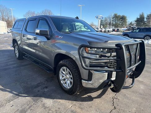 Used 2020 Chevrolet Silverado 1500 LT w/ All-Star Edition image 6