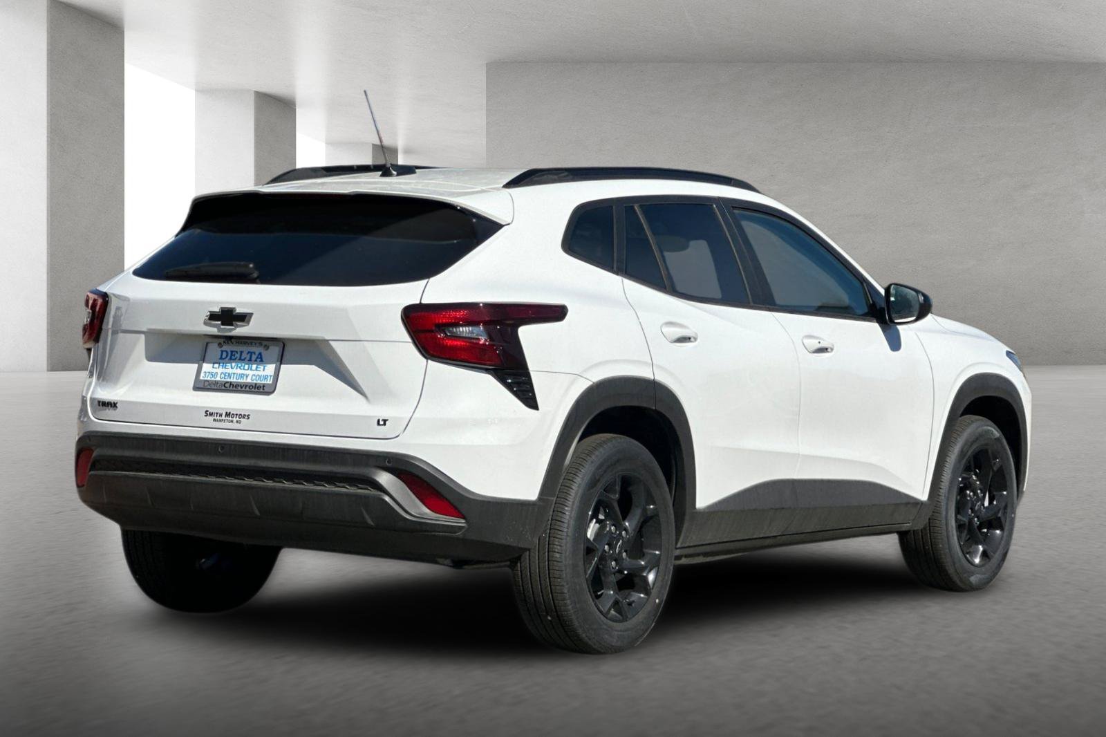 New 2026 Chevrolet Trax LT w/ Driver Confidence Package FWD image 4