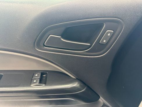 Used 2018 Chevrolet Colorado W/T w/ WT Convenience Package image 10