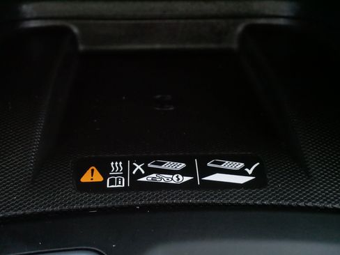 Used 2019 Chevrolet Equinox Premier AWD/4WD image 27