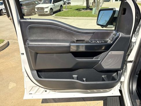 Certified 2025 Ford F150 Platinum w/ FX4 Off-Road Package AWD/4WD image 23