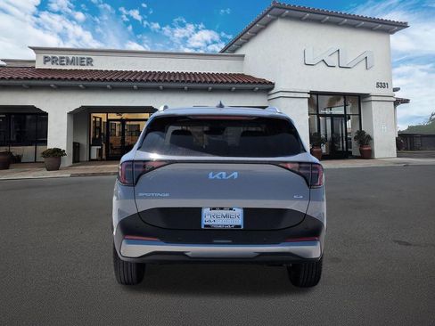 New 2026 Kia Sportage EX image 7