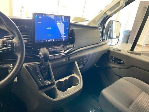 Used 2023 Ford Transit 350 XLT RWD image 14