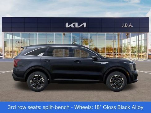 New 2026 Kia Sorento S image 7