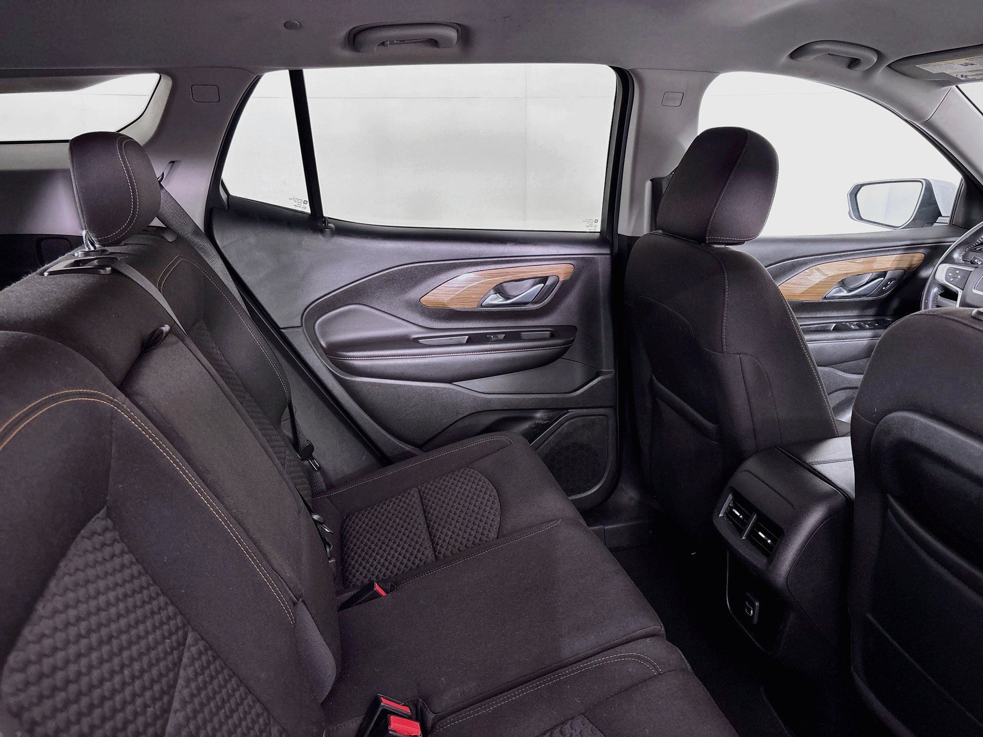 Used 2018 GMC Terrain SLE FWD image 25