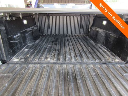 Used 2024 Toyota Tacoma TRD Off-Road AWD/4WD image 9