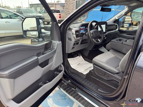 Used 2023 Ford F150 XLT w/ Equipment Group 302A High image 15