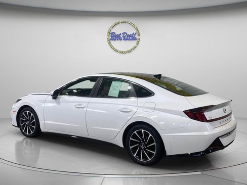 Used 2021 Hyundai Sonata Limited FWD image 3