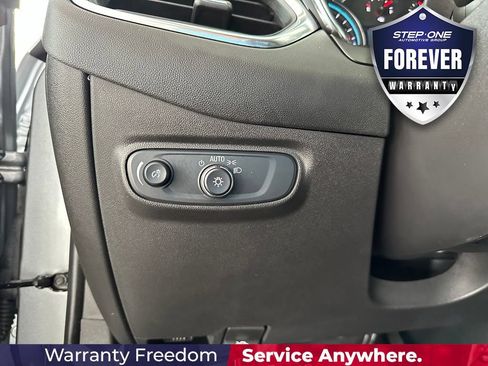 Used 2024 Chevrolet Equinox LT AWD/4WD image 18