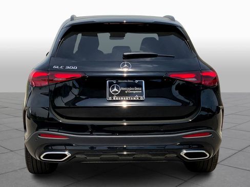 New 2025 Mercedes-Benz GLC 300 image 5