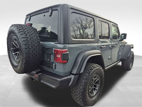 Used 2024 Jeep Wrangler Rubicon w/ XTREMEE 35" Tire Package image 11