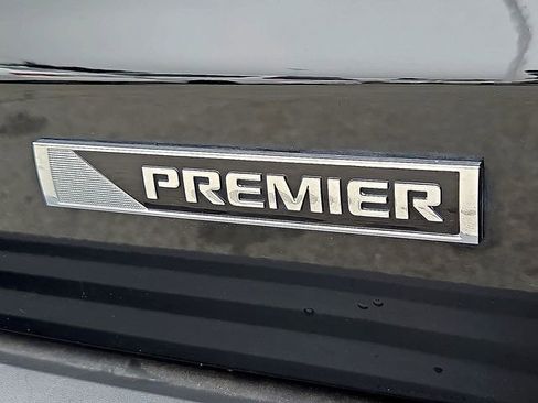 Used 2017 Chevrolet Tahoe Premier AWD/4WD image 12
