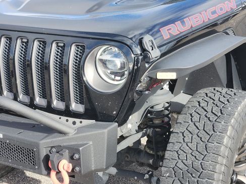 Used 2020 Jeep Wrangler Unlimited Rubicon w/ Quick Order Package 28Y Recon AWD/4WD image 3