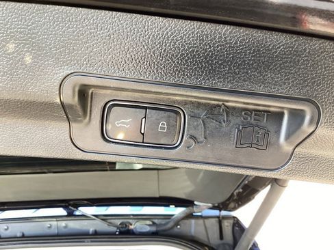 Used 2021 Ford Explorer XLT w/ Equipment Group 202A image 16