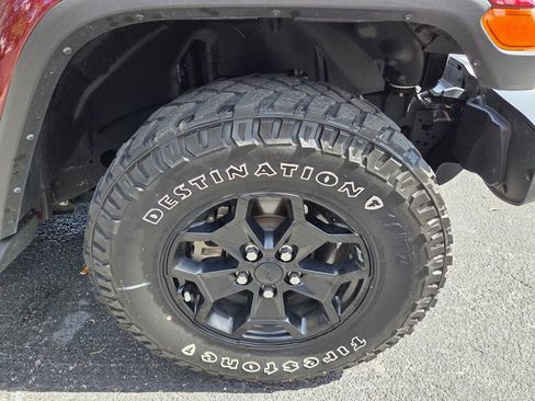 Used 2021 Jeep Gladiator Sport AWD/4WD image 21