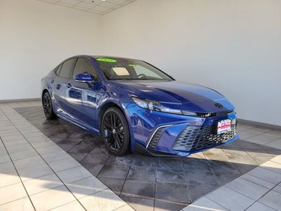 Used 2025 Toyota Camry SE