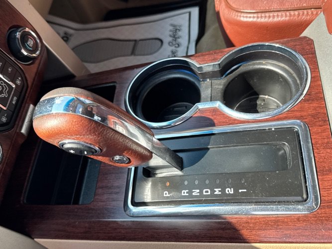 Used 2014 Ford F150 King Ranch w/ King Ranch Luxury Package AWD/4WD image 19