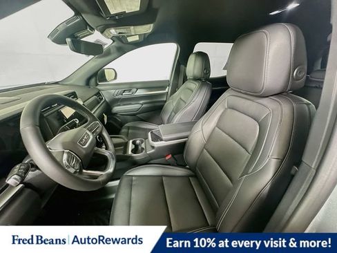 New 2026 GMC Terrain Elevation w/ Elevation Premium Package AWD/4WD image 13