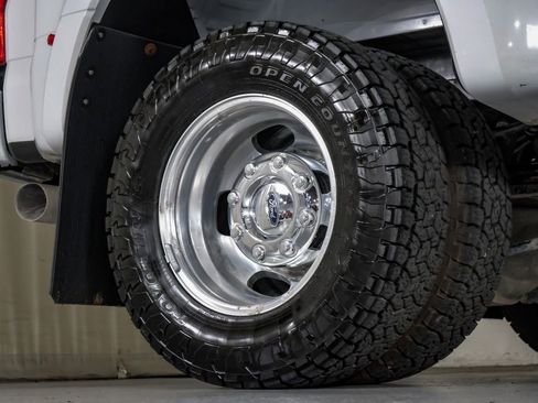 Used 2021 Ford F350 Lariat w/ Lariat Value Package image 50