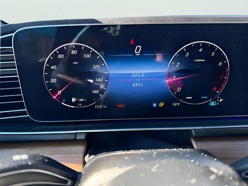 Used 2025 Mercedes-Benz GLE 350 4MATIC image 15