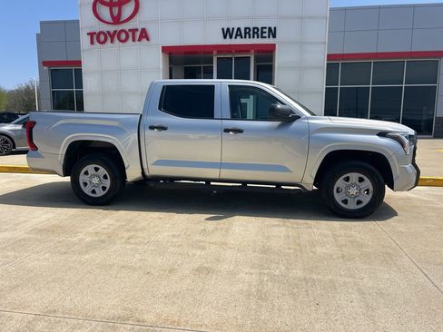 Used 2023 Toyota Tundra SR w/ SR Tow Package image 10